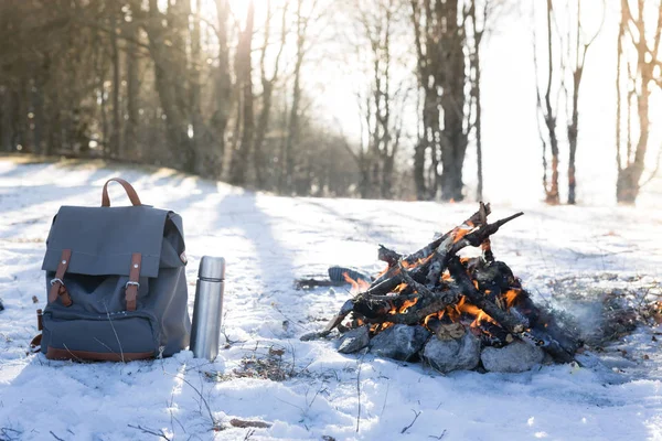 Sırt çantası ve kamera hiking
