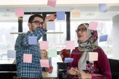 Office farklı iş takım