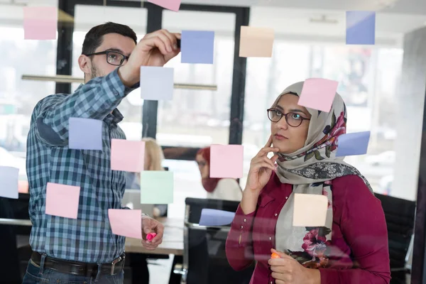 Office farklı iş takım