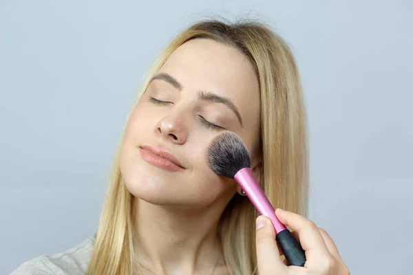 Mujer Concepto Maquillaje Toma Estudio — Foto de Stock