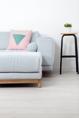 En az daire Sökülüp takılması