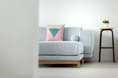 En az daire Sökülüp takılması