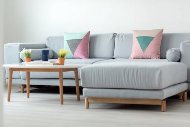 En az daire Sökülüp takılması