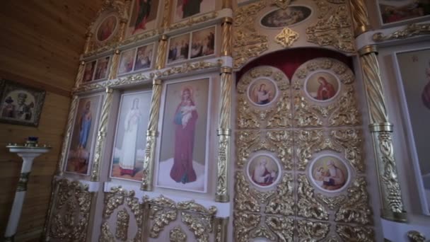 Iglesia ortodoxa rusa interior — Vídeos de Stock
