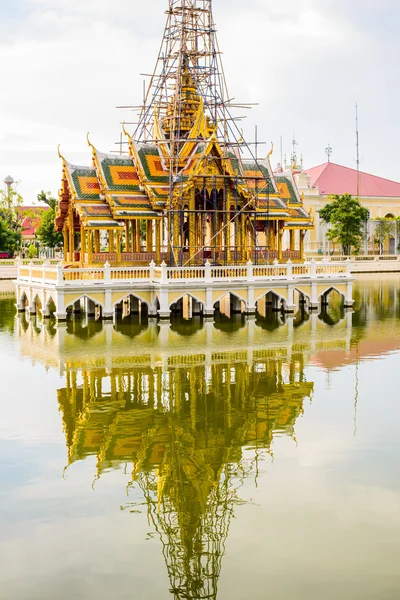 Bang Pa-In Palace in AYUTTHAYA, THAILAND — стоковое фото