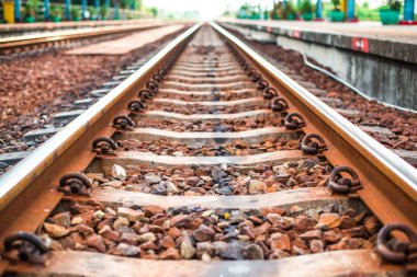 Parça yolu demiryolu Tayland