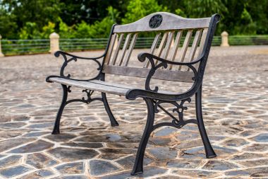 Prachinburi tapınakta sandalyede