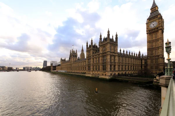 London - Big ben and houses of parliamen — Stock Photo, Image
