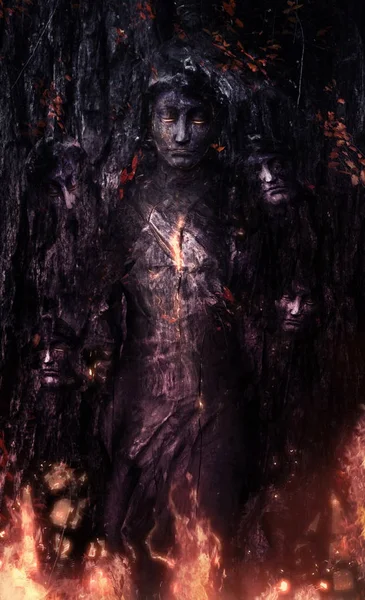 Yanan ağaçtan çıkan ahşap cin