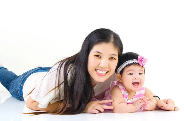 Asiatico felice famiglia — Foto Stock
