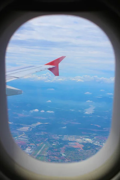 Vista del ala del avión — Foto de Stock