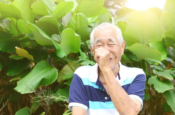 Asiatiska senior mannen — Stockfoto