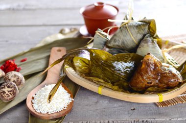 Çin pirinç hamur tatlısı