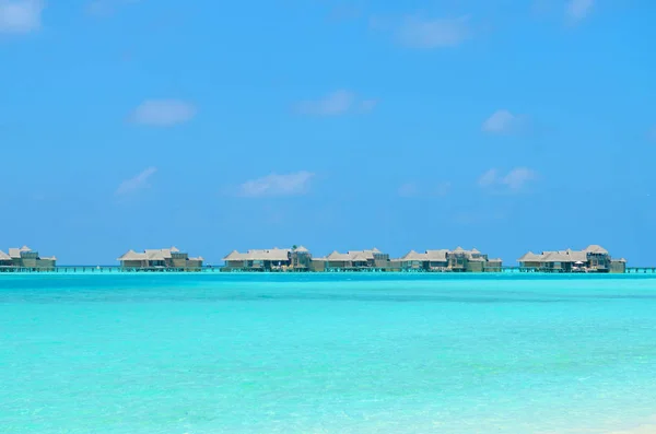 Bungalows resort i Maldiverna — Stockfoto