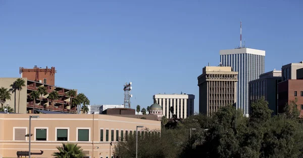Moderne und alte Tucson Innenstadt, az — Stockfoto