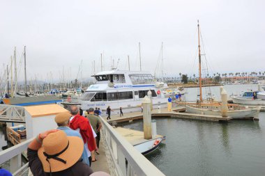 Yatılı Adası Explorer tekne