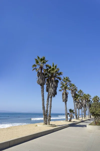 ビーチ プロムナード、ベンチュラ、カリフォルニア州 — ストック写真