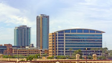 Tempe şehir, Az