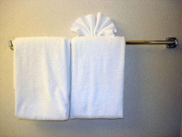 Set di asciugamani dell'hotel — Foto Stock