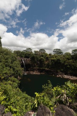 Hawaii gökkuşağı Falls