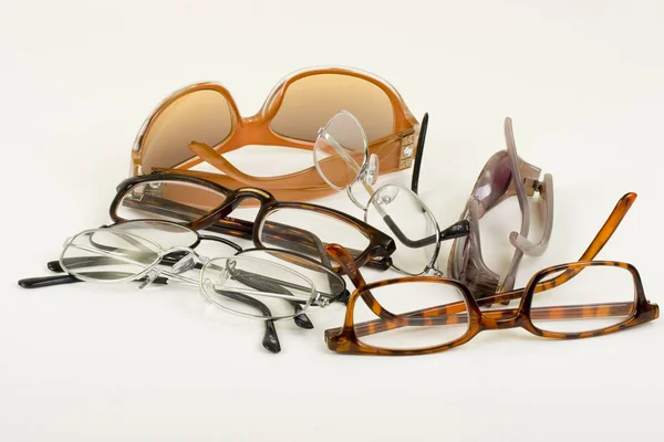 Glasögon och solglasögon — Stockfoto