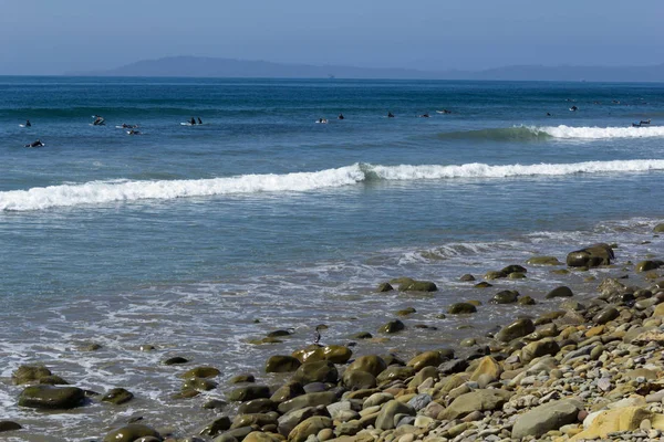 Lucky Surfer Waves — Stock Photo, Image