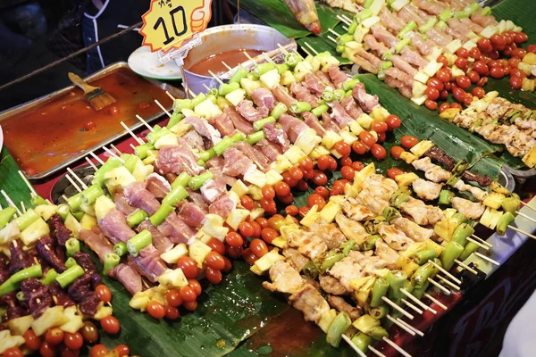 Bar-B-Q, barbecue gril, grilování, rychlé občerstvení v Thajsku — Stock fotografie