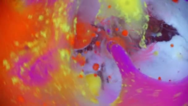 Bulles d'encre dans l'eau 