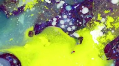 Boya yapmamı. Harika desenler