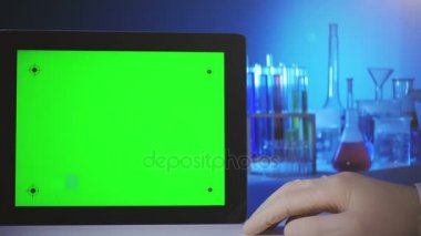 Tablet PC Laboratuvarı yeşil bir ekran ile