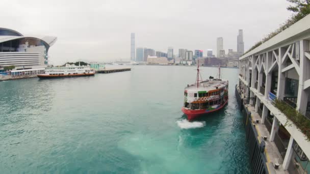 Hong Kong, China - 26 Feb, 2017: Boat Jetty — Vídeos de Stock