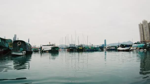 Hong Kong, China - 26 Feb, 2017: Boat Jetty — Vídeos de Stock