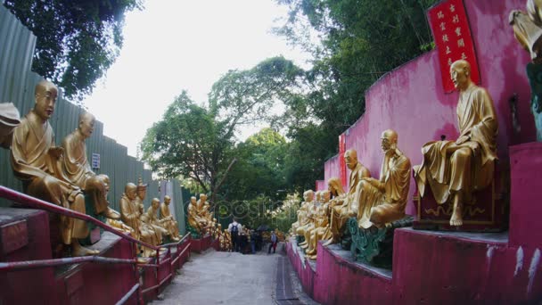 A templom a tíz ezer Buddha: hong Kong, Kína - 2017. április 3. — Stock videók