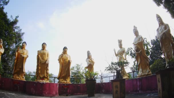 A templom a tíz ezer Buddha: hong Kong, Kína - 2017. április 3. — Stock videók