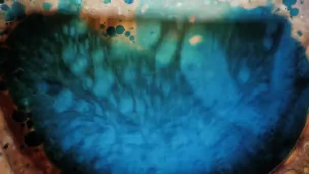 Schémas abstraits de l'encre dans l'eau 