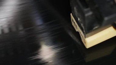Vinil kaydıdır Rotating.Close Up