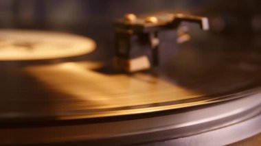 Vinil kaydıdır Rotating.Close Up