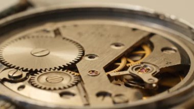 Cuidado con mecanismo de cierre