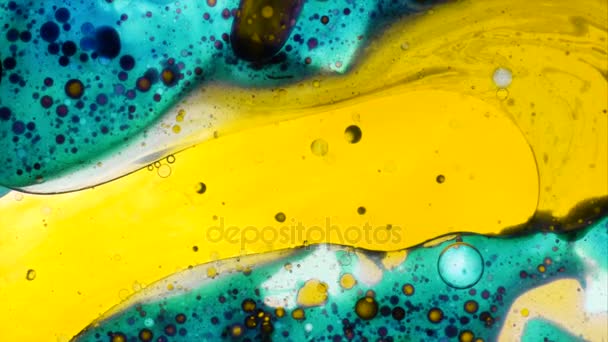 Microscopische patronen van kleuren en verven — Stockvideo