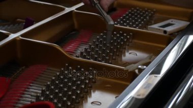 Piyano ayarlama. Atış, Tuning piyanoyu kapatın.
