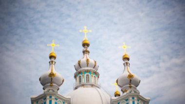 Zaman atlamalı Smolny katedral
