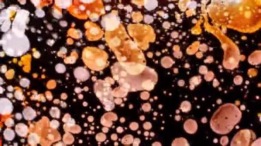 Fantastik desenler renkler ve boyalar