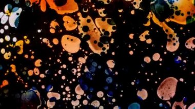 Fantastik desenler renkler ve boyalar