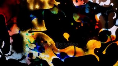 Fantastik desenler renkler ve boyalar