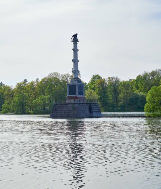 Puşkin, Rusya. Tsarskoye Selo 'daki Catherine Park' ta satranç köşesi.