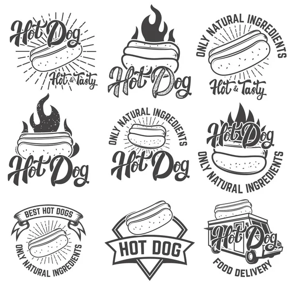 Étiquettes de hot-dog. Lettrage manuscrit logo, étiquette, insigne. Isolat — Image vectorielle