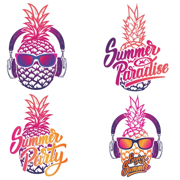 Disfruta del verano. Conjunto de emblemas de verano. Piña con gafas de sol y — Vector de stock