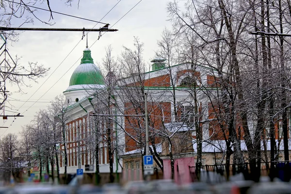 Perm.Buildings 和街道 — 图库照片