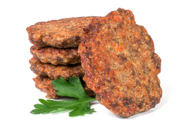 karaciğer krep veya beyaz arka plan üzerinde izole pirzola