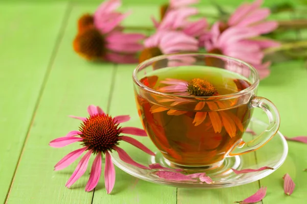 Ekinezya çay yeşil ahşap tablo